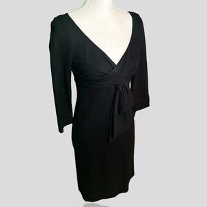 RED Valentino Black V-Neck Wrap & Bow Style 3/4 Sleeve Mini Dress Size Small